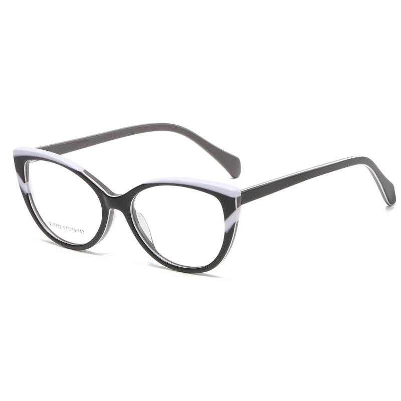 ME - DVG - 319 - MCROONS.COM