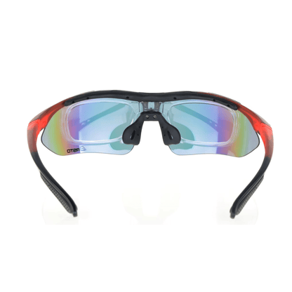 ME - GBG - 102 - MCROONS.COM