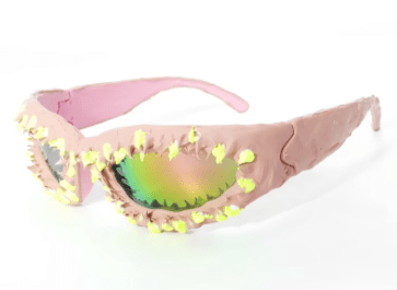 ME - YGG - 107 - MCROONS.COM