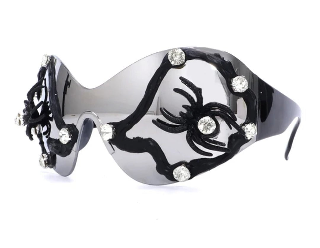 ME - YGG - 119 - MCROONS.COM