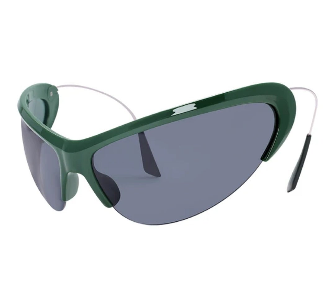 ME - YGG - 146 - MCROONS.COM