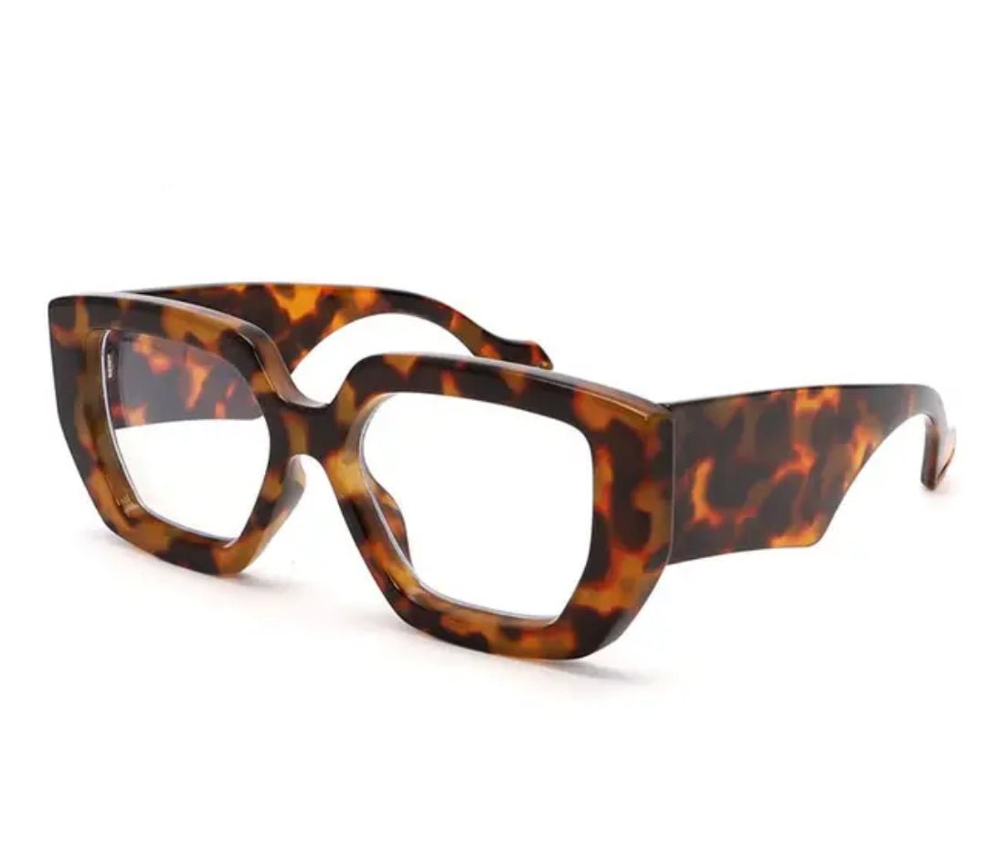 ME - YGG - 153 - MCROONS.COM