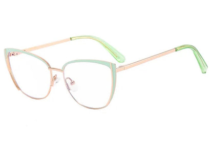 ME - YGG - 154 - MCROONS.COM